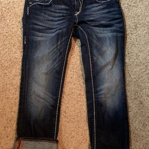 Rock Revival Charlotte Capris 26